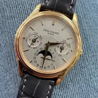 Patek Philippe Perpetual Calendar 3940J-001 MK1 36mm Yellow gold Silver