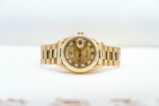 Rolex Day-Date 36 18238 36mm Yellow gold Champagne