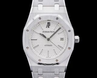 Audemars Piguet Royal Oak 15300ST.OO.1220ST.01 39mm Stainless steel Silver