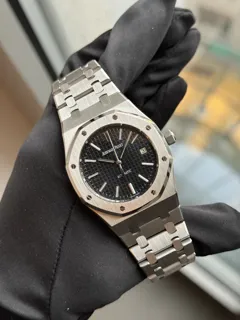 Audemars Piguet Royal Oak 15300ST.OO.1220ST.03 Stainless steel Black