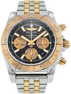 Breitling Chronomat 44 CB0110 | Rose gold and Stainless steel