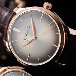 H. Moser & Cie. Endeavour 1200-0400 40mm Rose gold Brown