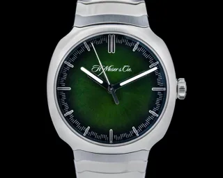 H. Moser & Cie. Streamliner 6200-1200 40mm brushed stainless steel Matrix Green