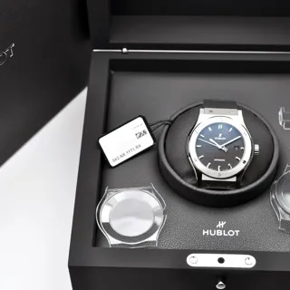 Hublot Classic Fusion 45, 42, 38, 33  542.NX.1171.RX 42mm Titanium Black