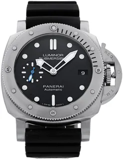 Panerai Submersible PAM 00682 Stainless steel Black