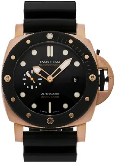 Panerai Submersible PAM 01070 44mm 18k rose Goldtech Black