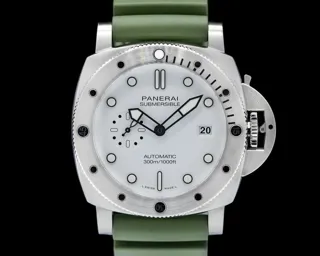 Panerai Submersible PAM 01226 44mm Stainless steel White