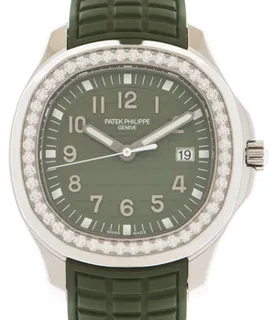 Patek Philippe Aquanaut Luce 5267/200A-011 Stainless steel Green