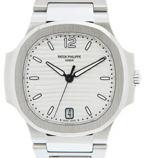 Patek Philippe Nautilus 7118/1A-010 Stainless steel Silver