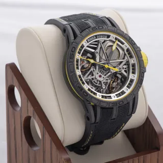 Roger Dubuis Excalibur DBEX0613 Carbon fiber Skeletonized