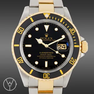 Rolex Submariner 16613 40mm Yellow gold and Stainless steel Black