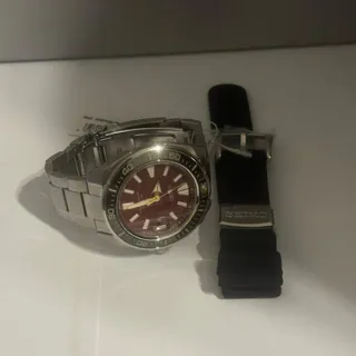 Seiko Prospex SRPH61K1 44mm Stainless steel Red