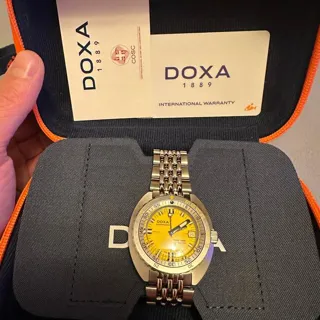 Doxa SUB 300 821.10.361.10 42.5mm Stainless steel Yellow