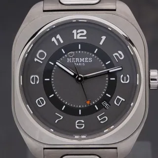 Hermès W049427WW00 39mm Titanium Gray