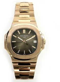 Patek Philippe Nautilus 5711/1R-001 40mm Rose gold Brown