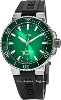 Oris Aquis 01 400 7763 4157 07 4 24 74EB 43.5mm Stainless steel Green