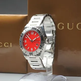 Gucci Pantheon 115.2 43mm Stainless steel Red