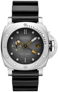 Panerai Submersible PAM 01323 44mm Brushed Steel Black