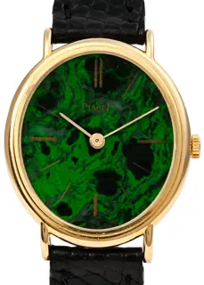 Piaget Vintage 9822 24mm Yellow gold Green