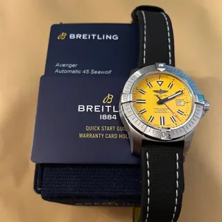 Breitling Avenger Seawolf A17319101I1X1 45mm Stainless steel Yellow