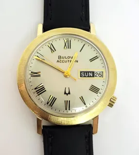 Bulova Accutron 35mm 14k yellow gold White