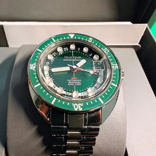 Bulova Oceanographer 98B415 41mm Stainless steel Green