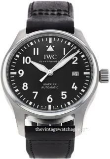 IWC Pilots IW3282-01 40mm Brushed/polished steel Black