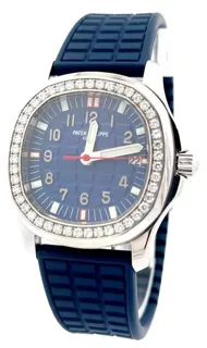 Patek Philippe Aquanaut 5067A-014 36.3mm Stainless steel Blue