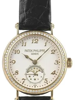 Patek Philippe Moonphase 7121J-001 33mm Yellow gold White