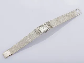 Anonymous 18k white gold Cream