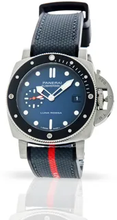 Panerai Submersible PAM01565 42mm Stainless steel blue