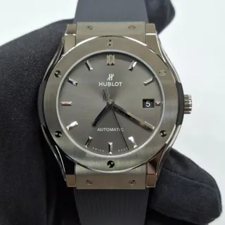 Hublot Classic Fusion 511.NX.7071.LR 45mm Titanium Gray