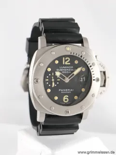 Panerai LUMINOR SUBMERSIBLE 1000M PAM 00243 44mm Stainless steel Black