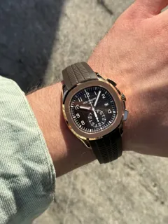 Patek Philippe Aquanaut 5968R-001 Rose gold Brown