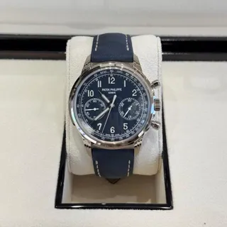 Patek Philippe Chronograph 5172G-001 41mm White gold Blue