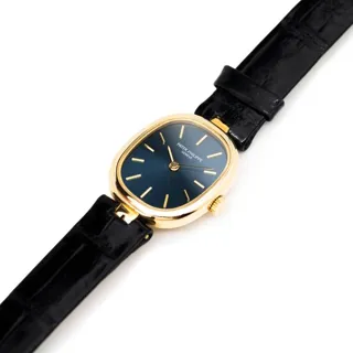 Patek Philippe Golden Ellipse 4564 20mm Yellow gold Blue