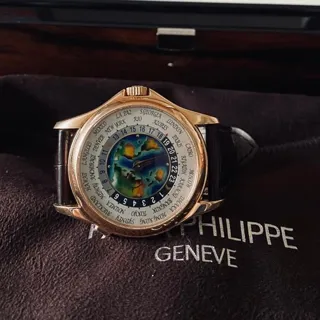 Patek Philippe World Time 5131R-001 39.5mm Rose gold White