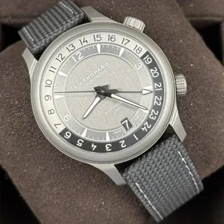 Chopard L.U.C 168579-3004 42mm Titanium Gray