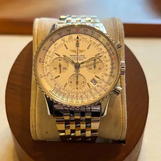 Breitling Navitimer A23322 42mm Stainless steel Silver