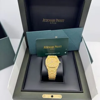 Audemars Piguet Royal Oak Selfwinding 77450BA.GG.1361BA.01 34mm Yellow gold Gold (solid)