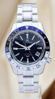 Grand Seiko GMT Sport Collection Automatik SBGJ237 44mm Blau