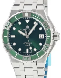 Maurice Lacroix Aikon Venturer AI6057-SSL5F-630-D 38mm Stainless steel Green