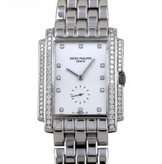 Patek Philippe Gondolo 5025/1G-001 30mm White gold White