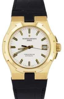 Vacheron Constantin Overseas 42042 37mm Yellow gold White