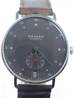 NOMOS Metro Datum 1103 38mm Stainless steel Gray