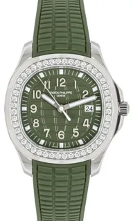 Patek Philippe Aquanaut 5267/200A-011 39mm Stainless steel Green