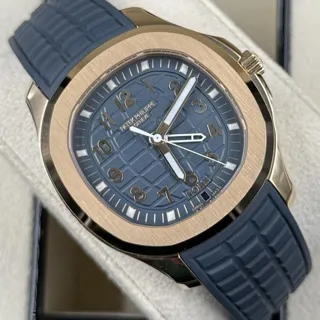 Patek Philippe Aquanaut 5269R-001 39mm Rose gold Blue