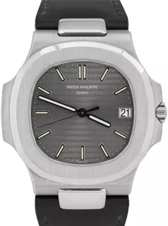 Patek Philippe Nautilus 5711G-001 40mm White gold Gray