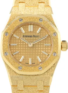 Audemars Piguet Royal Oak Mini Frosted Yellow Gold 67630BA.GG.1312BA.01 Yellow gold Golden