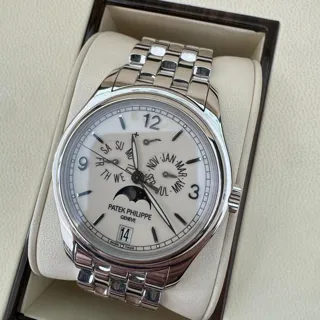 Patek Philippe Annual Calendar 5146/1G-001 39mm White gold Beige